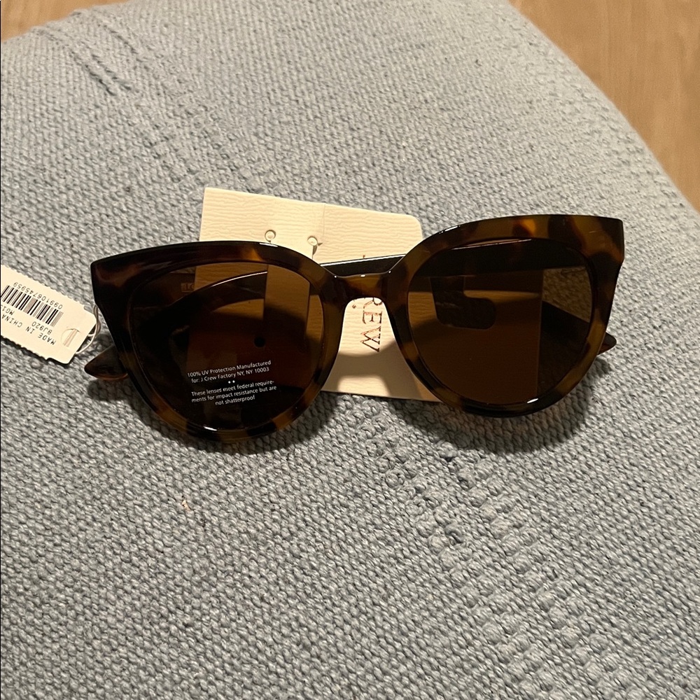 J. Crew Tortoiseshell Sunglasses - Brown Lenses - Picture 3 of 4